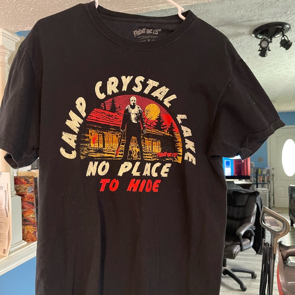 Jason voorhees shirt from Friday the 13th medium sized shirt pre owned mens